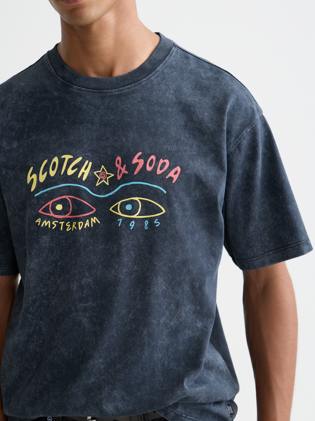 artwork relaxed snow-washed T-shirt