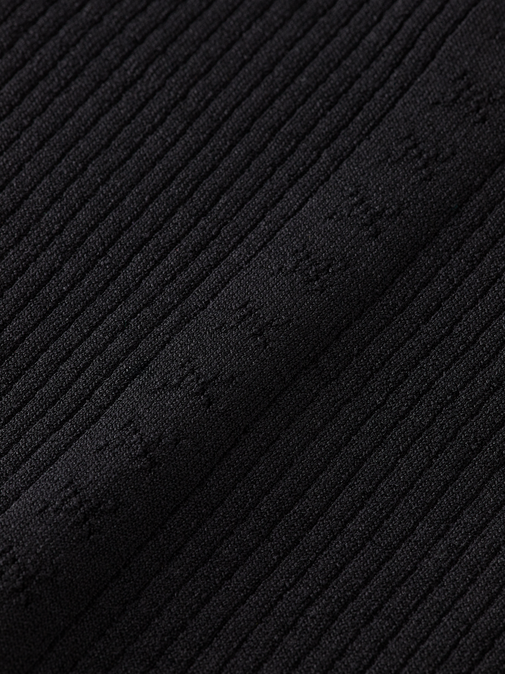 RIBBED FITTED PULLOVER