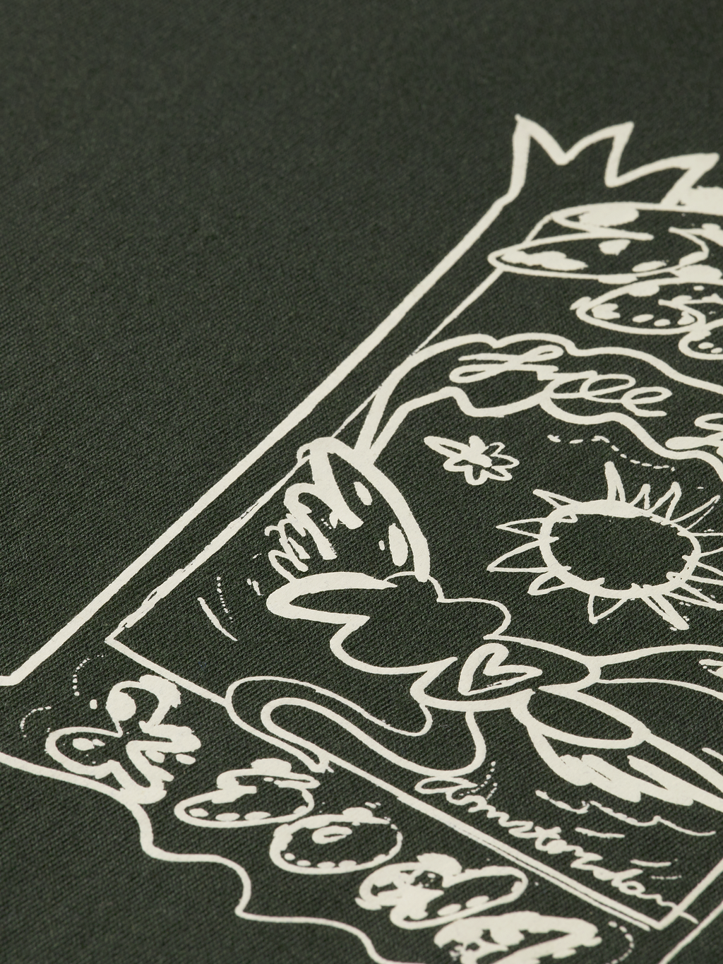 REGULAR FIT FRONT CHEST ARTWORK T-SHIRT
