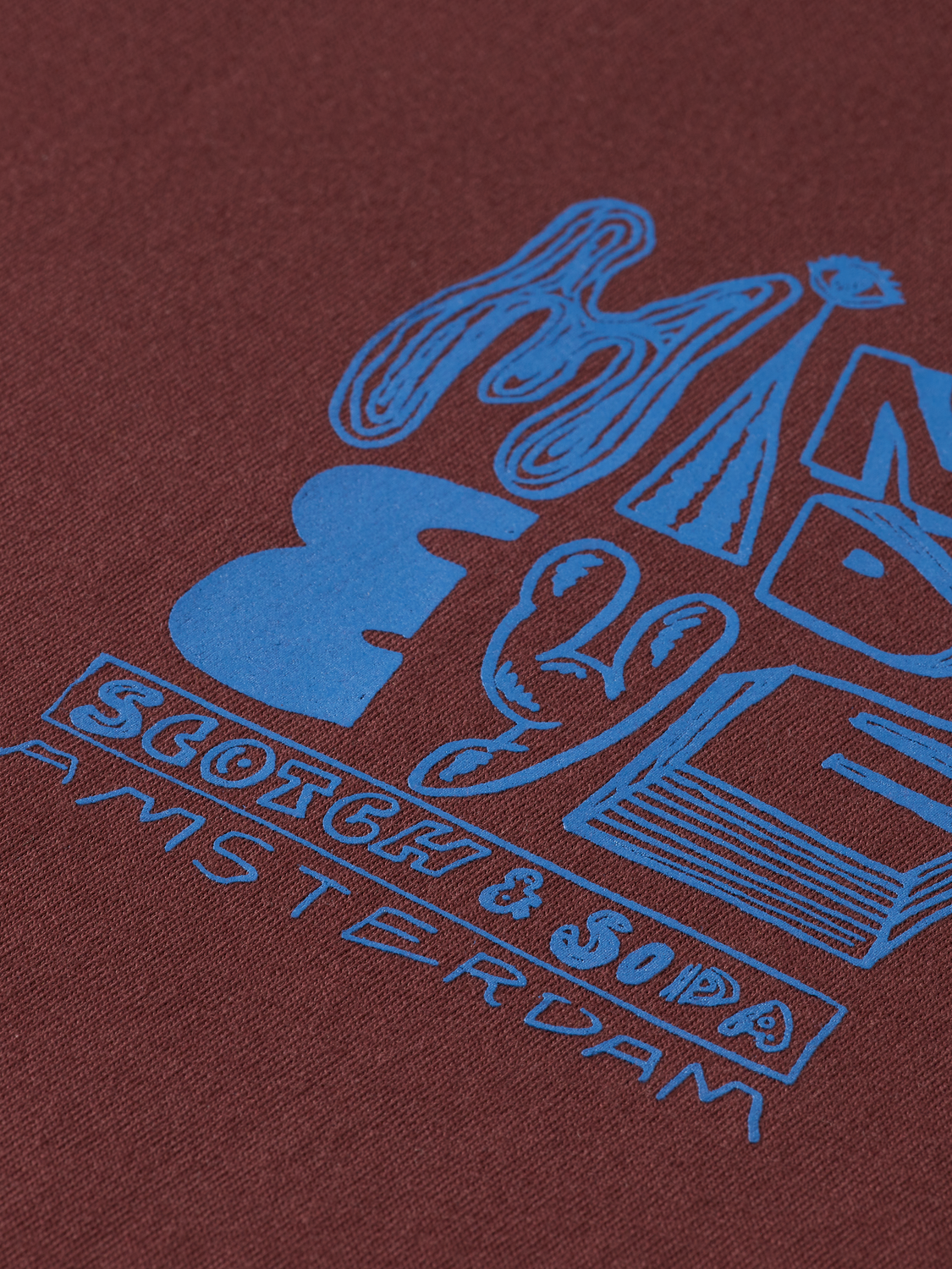 CHEST ARTWORK T-SHIRT