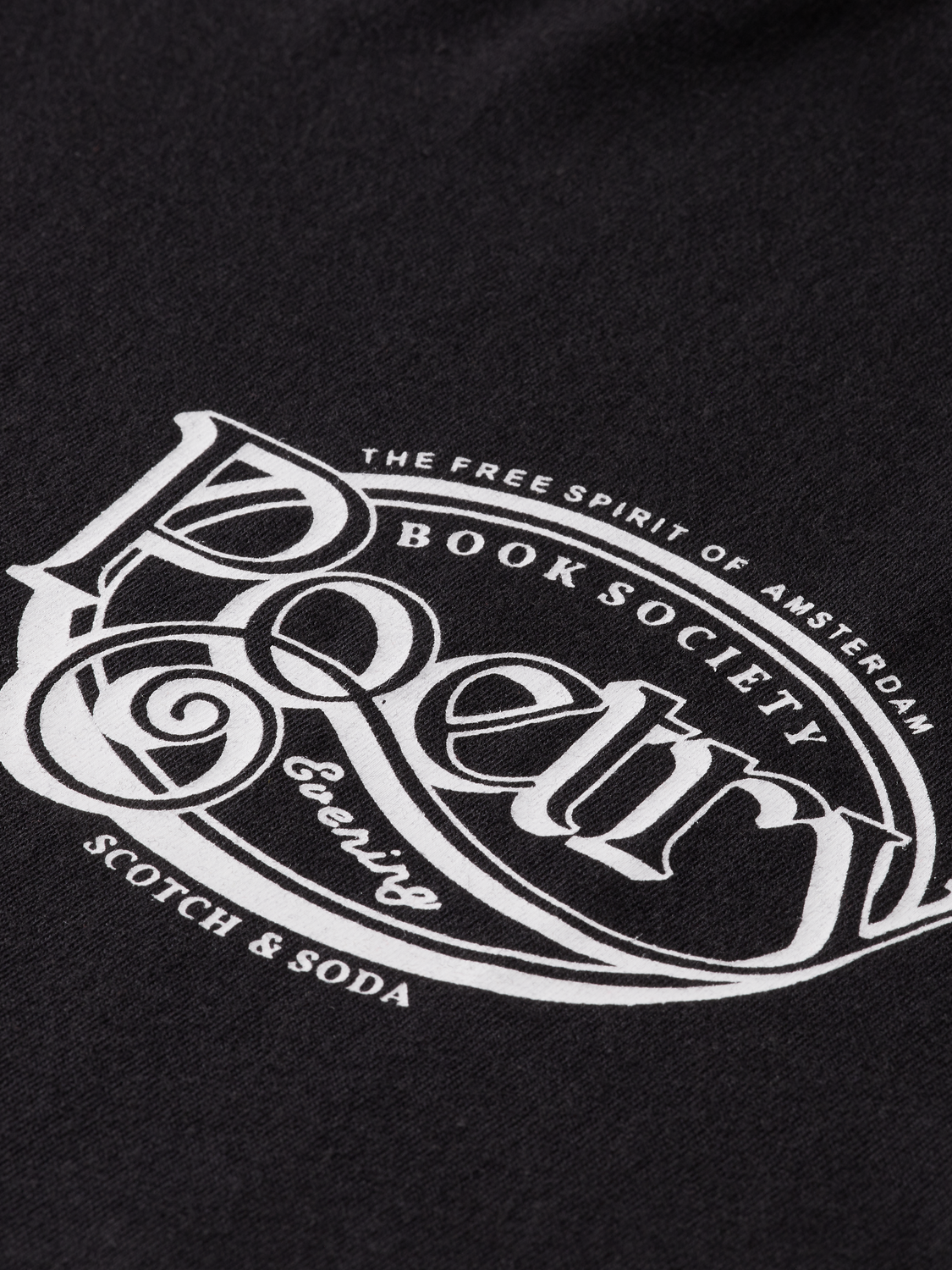 REGULAR FIT T-SHIRT WITH SMALL CHEST ARTWORK