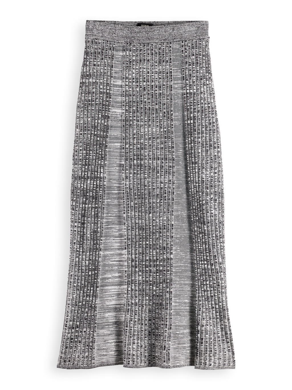 Maxi ribbed knitted skirt