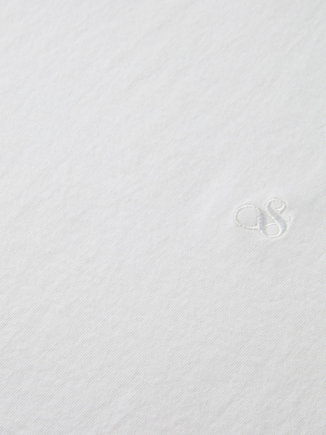 ESSENTIALS LOGO T-SHIRT - WHITE