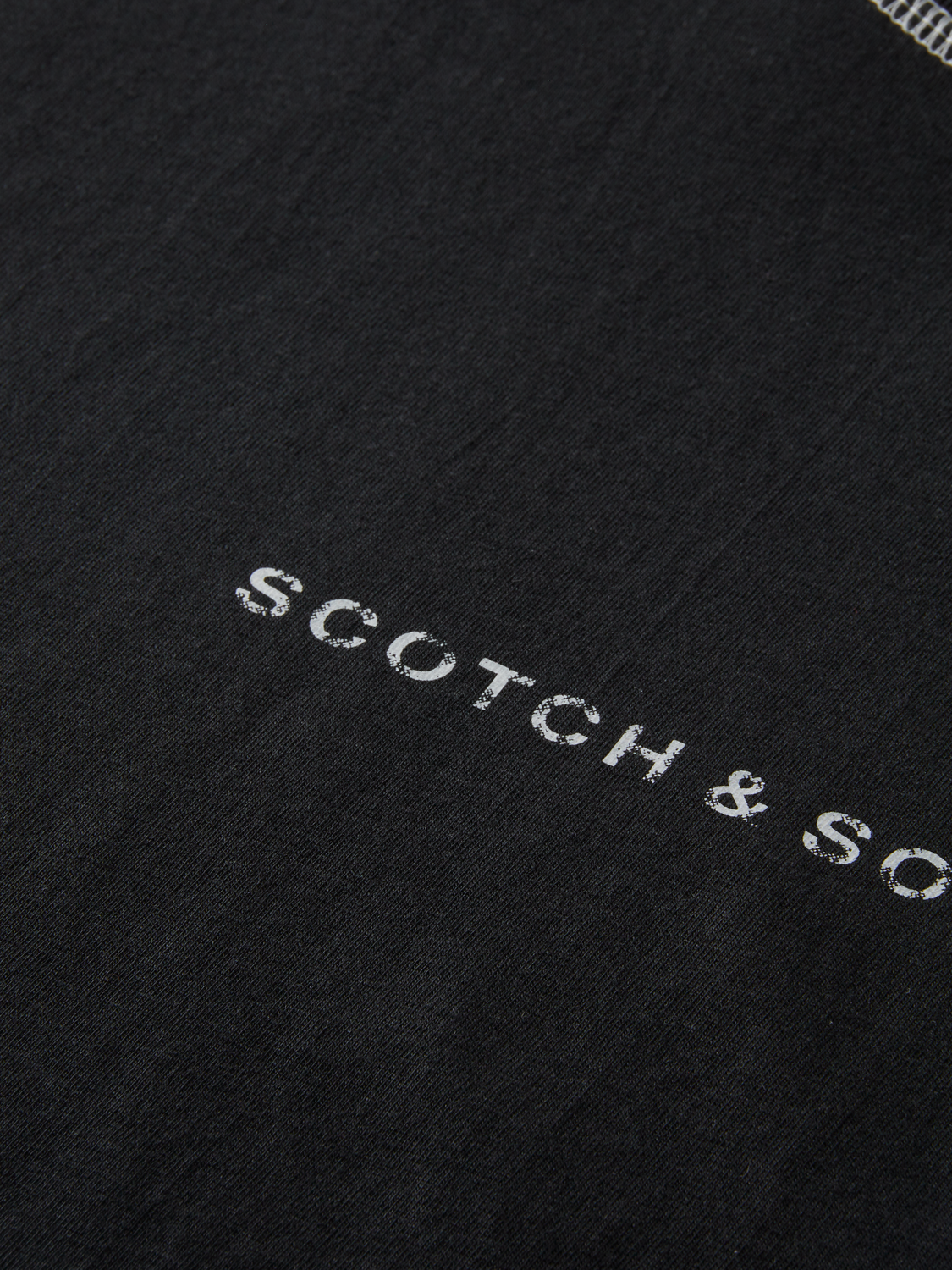 Essentials LOGO FRONT CHEST T-SHIRT - BLACK