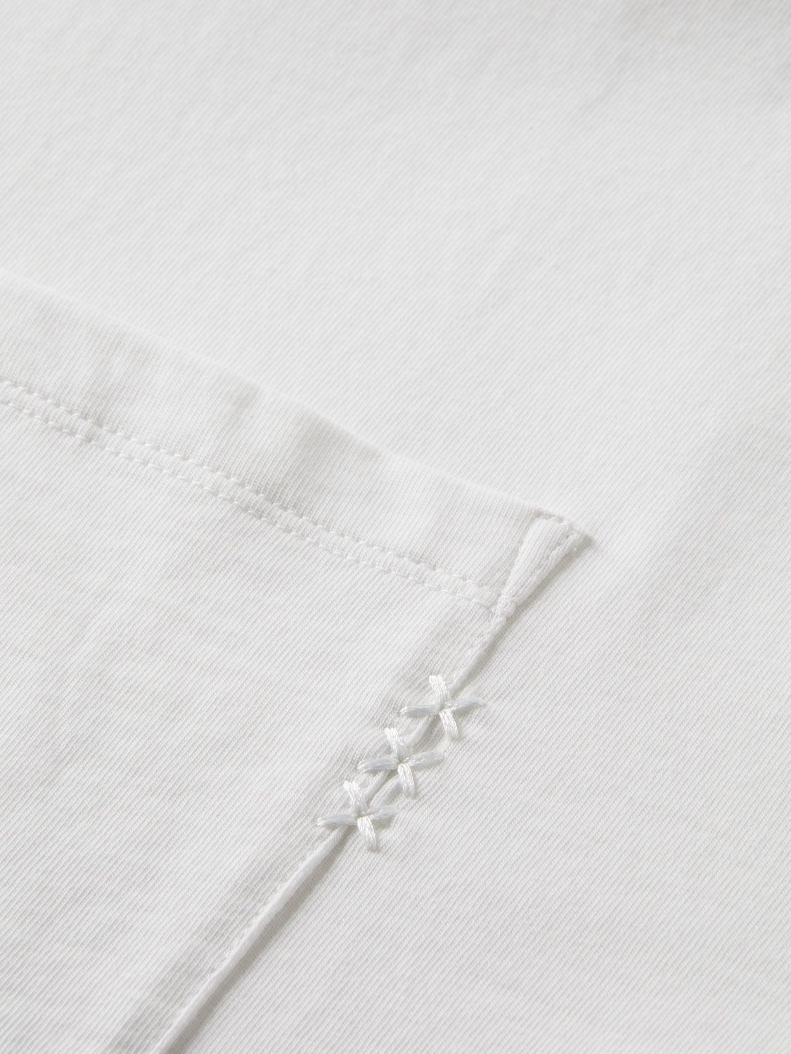 CORE - 3 CROSSES LOOSE FIT POCKET T-SHIRT