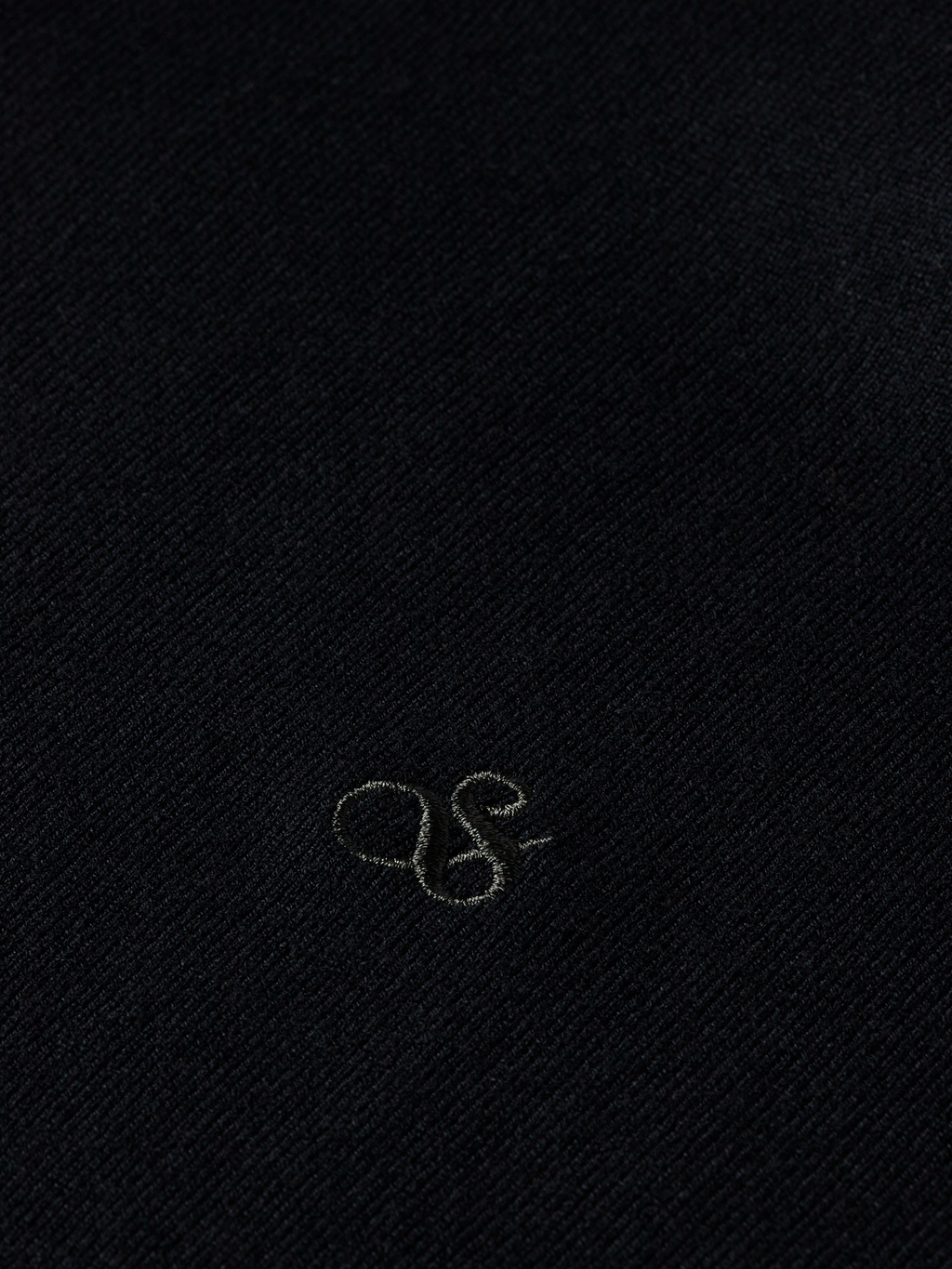 ESSENTIALS PULLOVER CREWNECK - BLACK