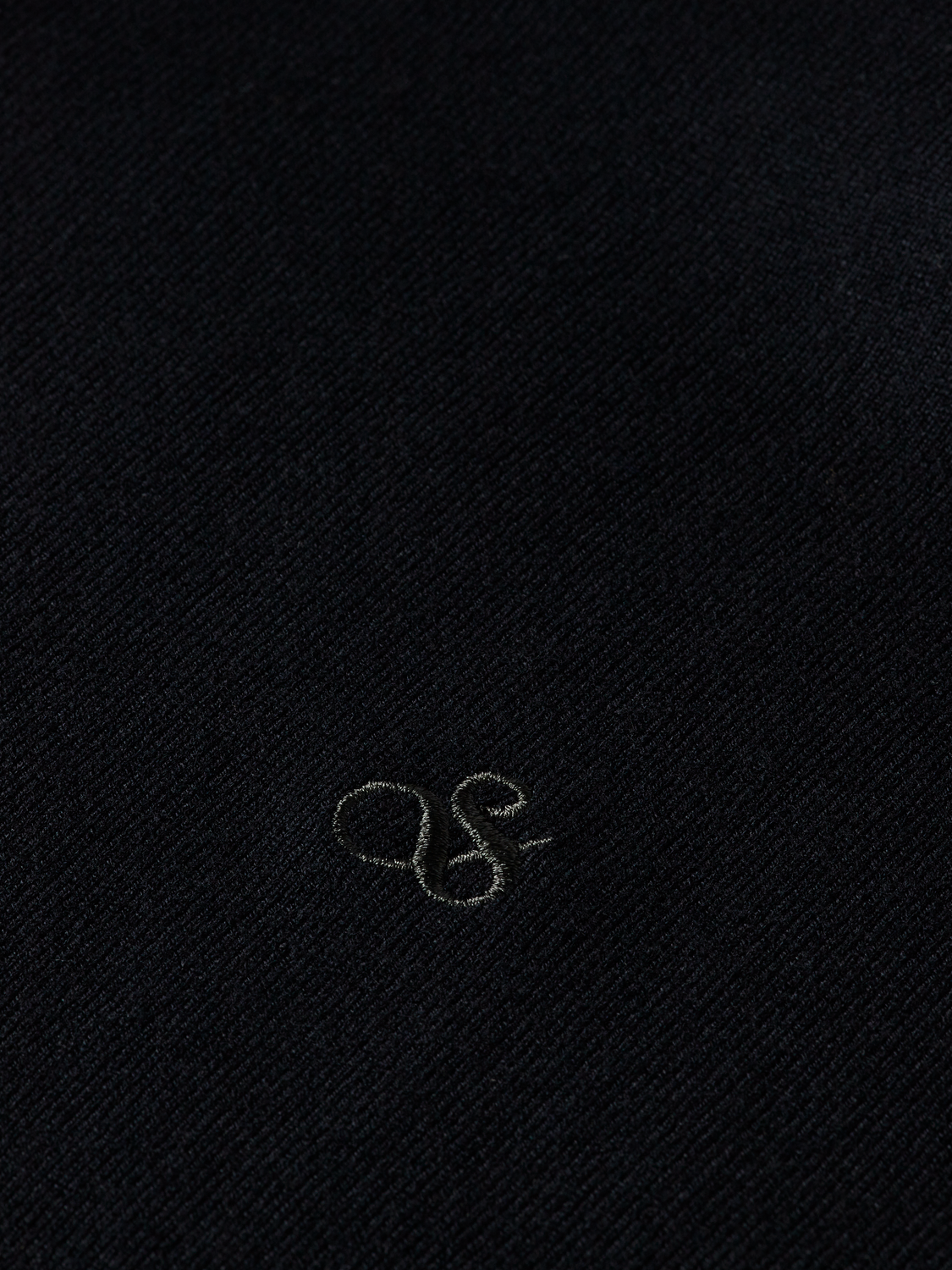 ESSENTIALS PULLOVER CREWNECK - BLACK