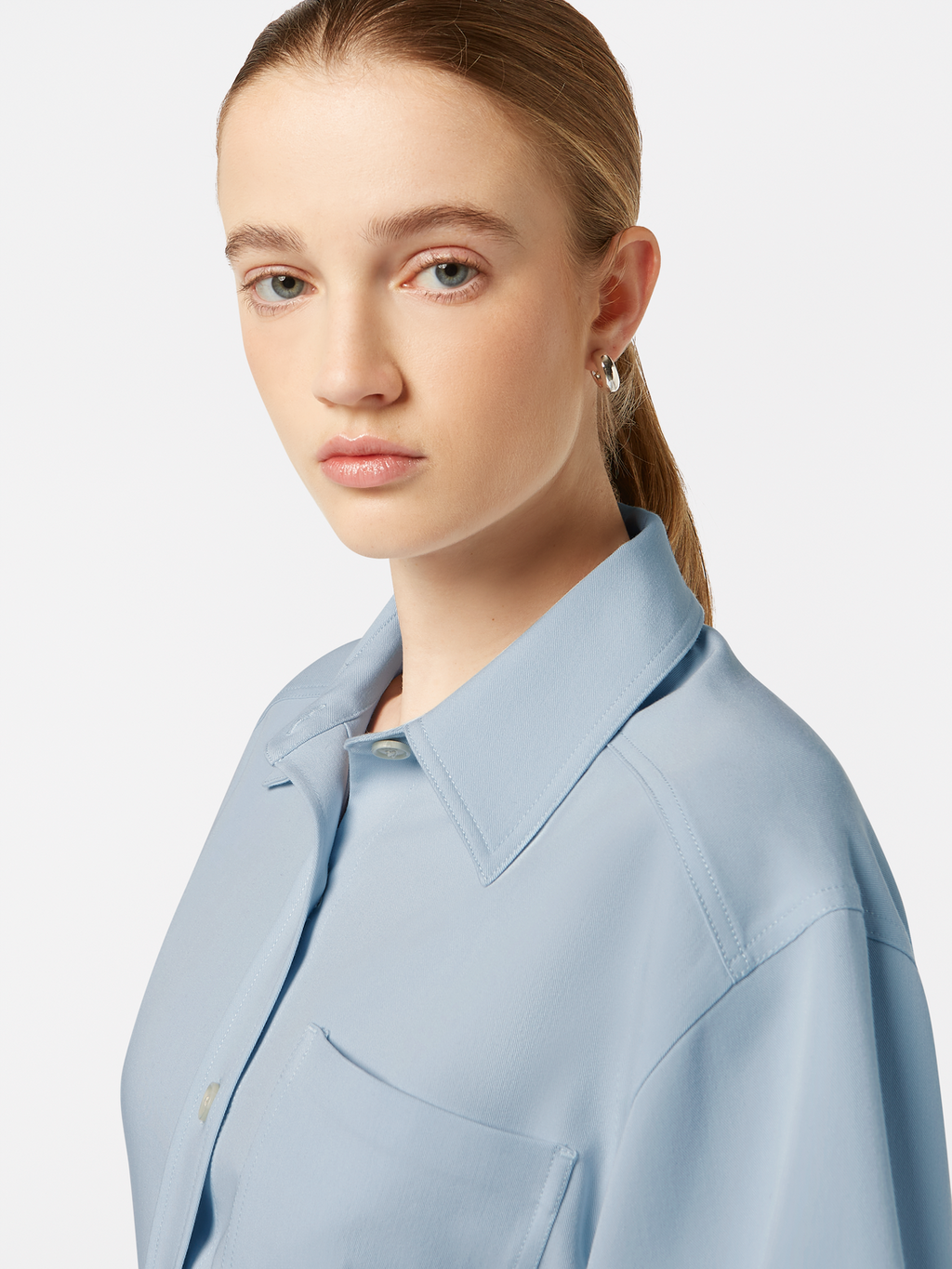 Fitted short sleeve shirt