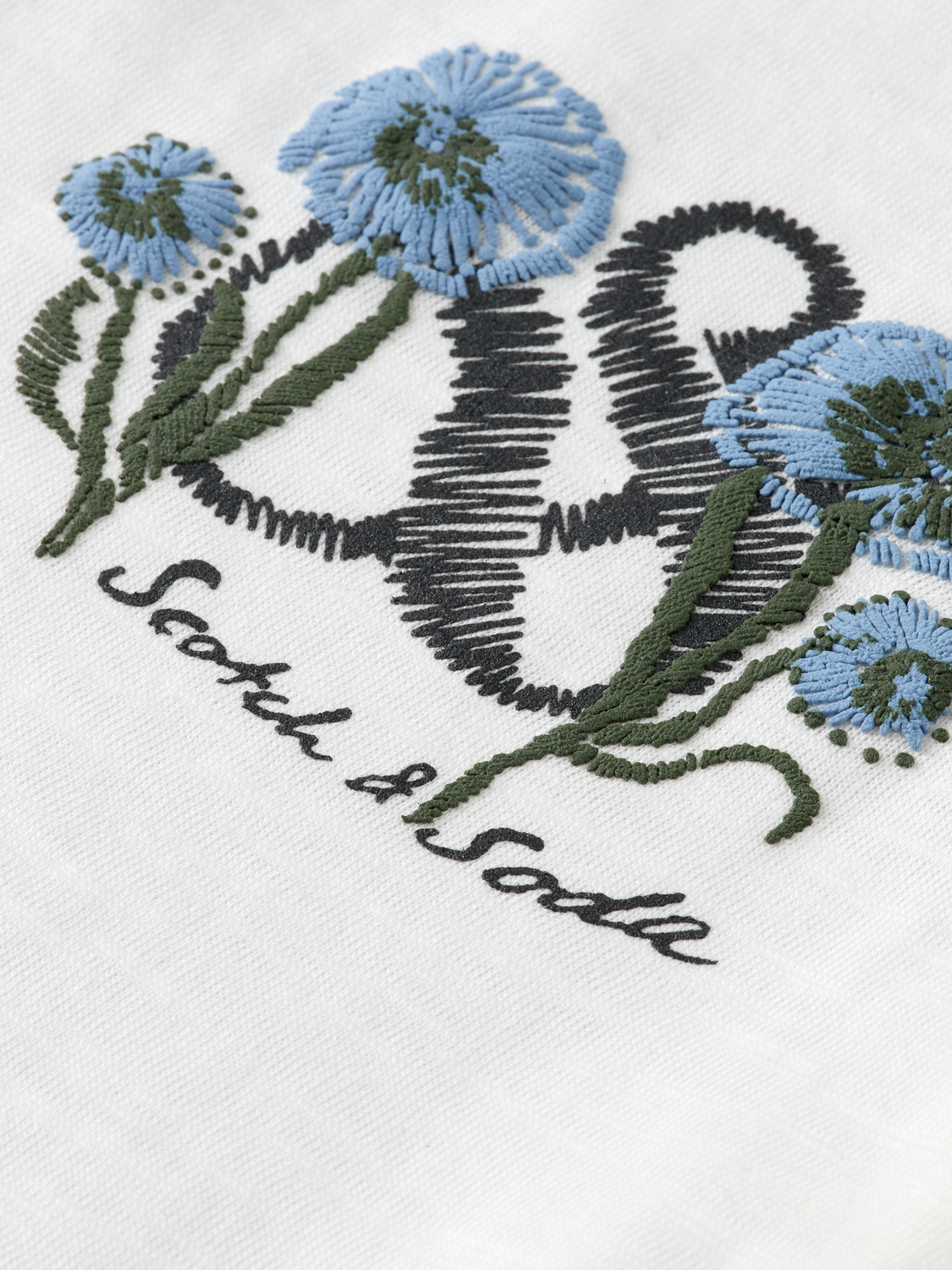 V-neck embroidered artwork T-shirt