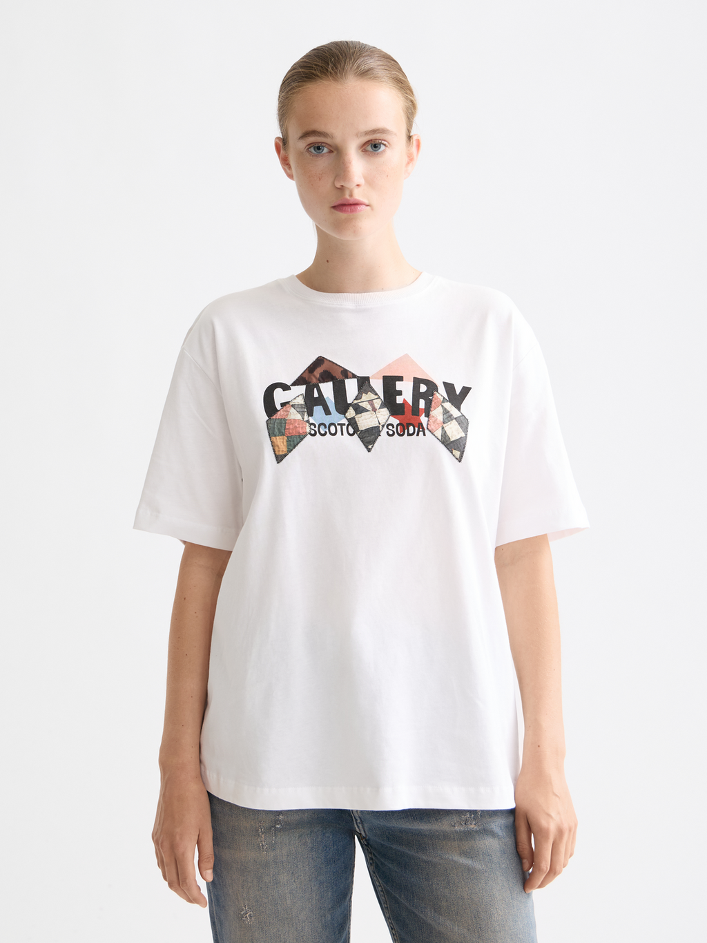 Elevated artwork loose T-shirt