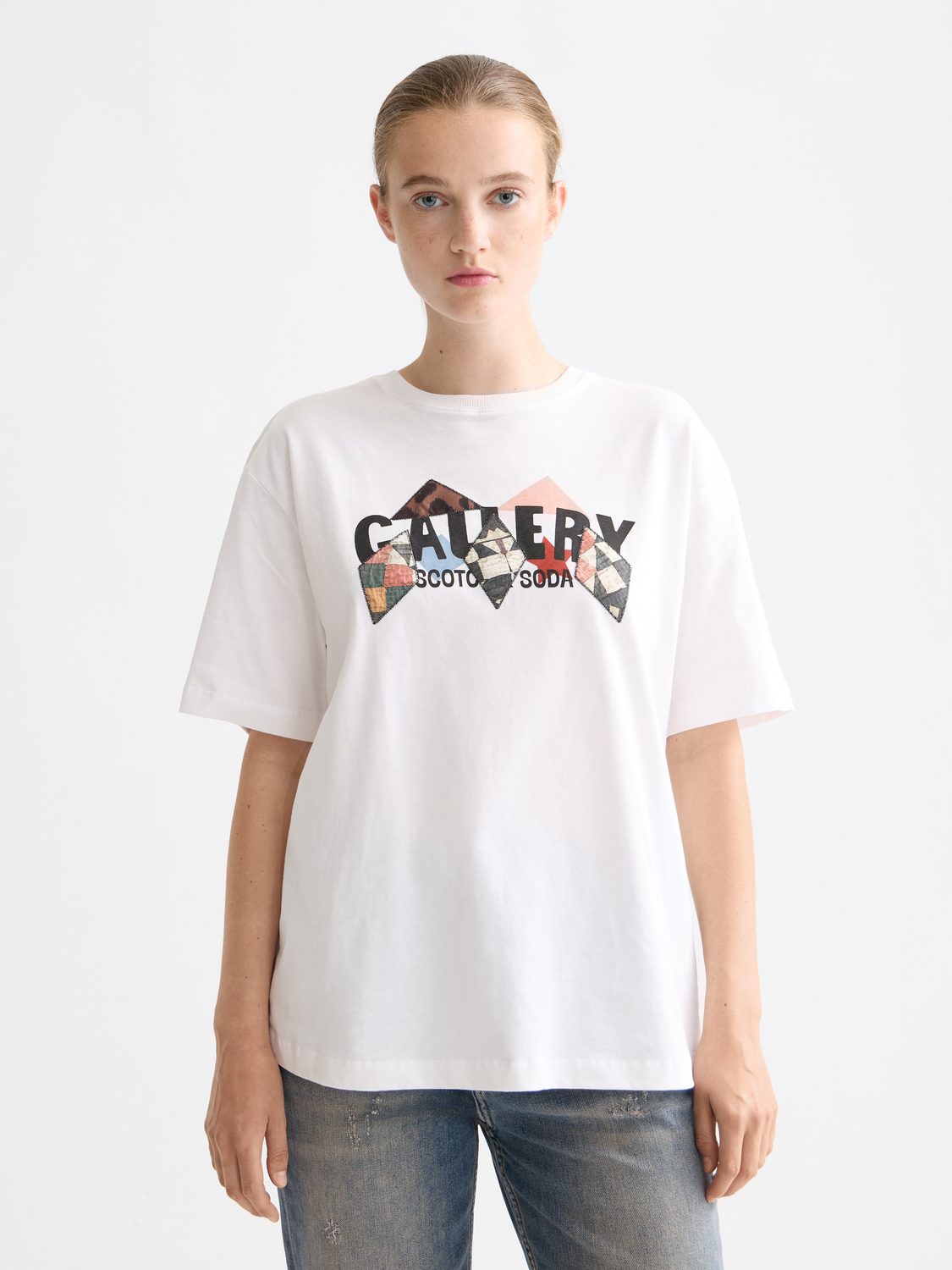 Elevated artwork loose T-shirt