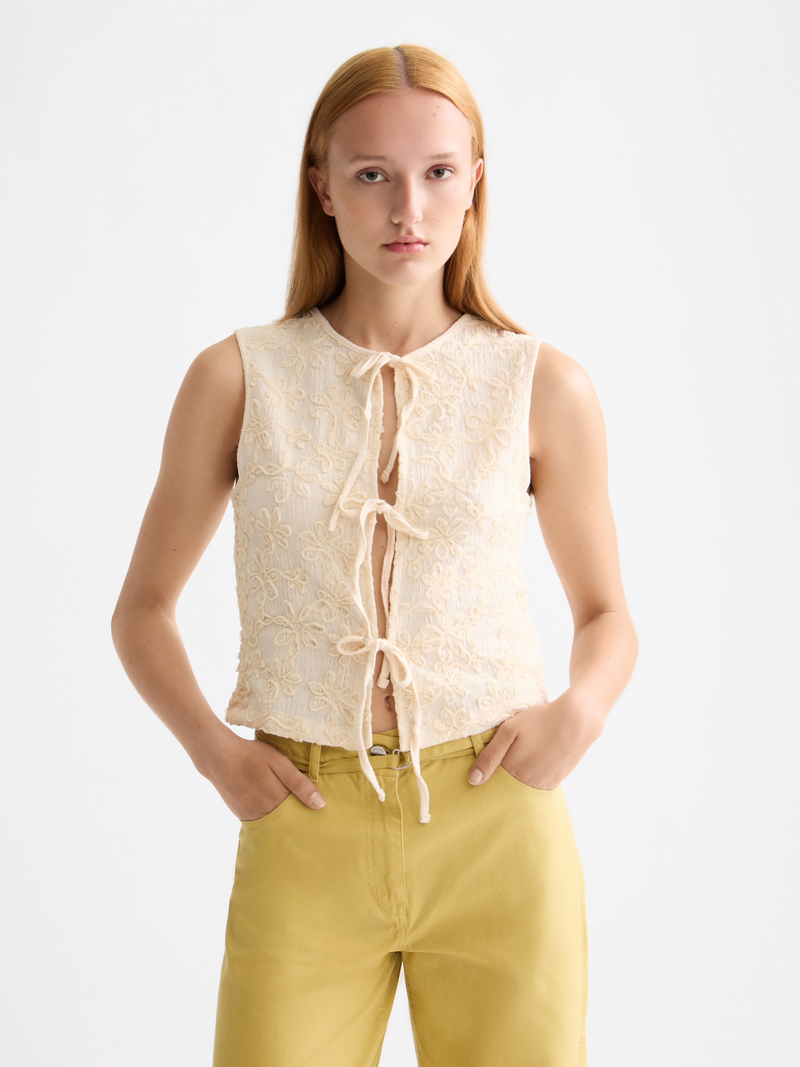 Bow structured tank