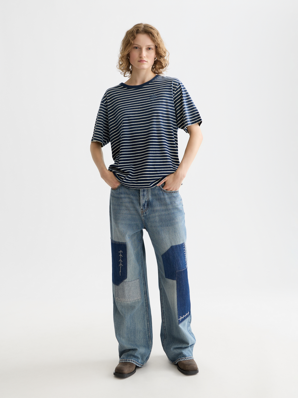 Indigo washed loose T-shirt