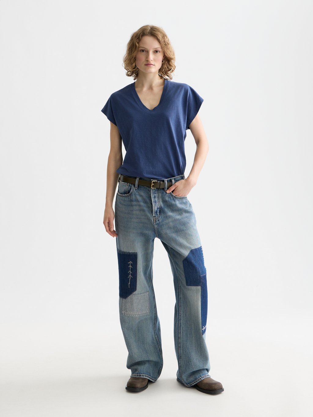 V-neck T-shirt with ampersand embroidery