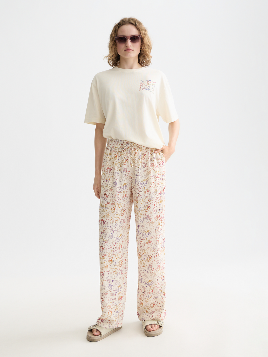 Washed artwork loose T-shirt