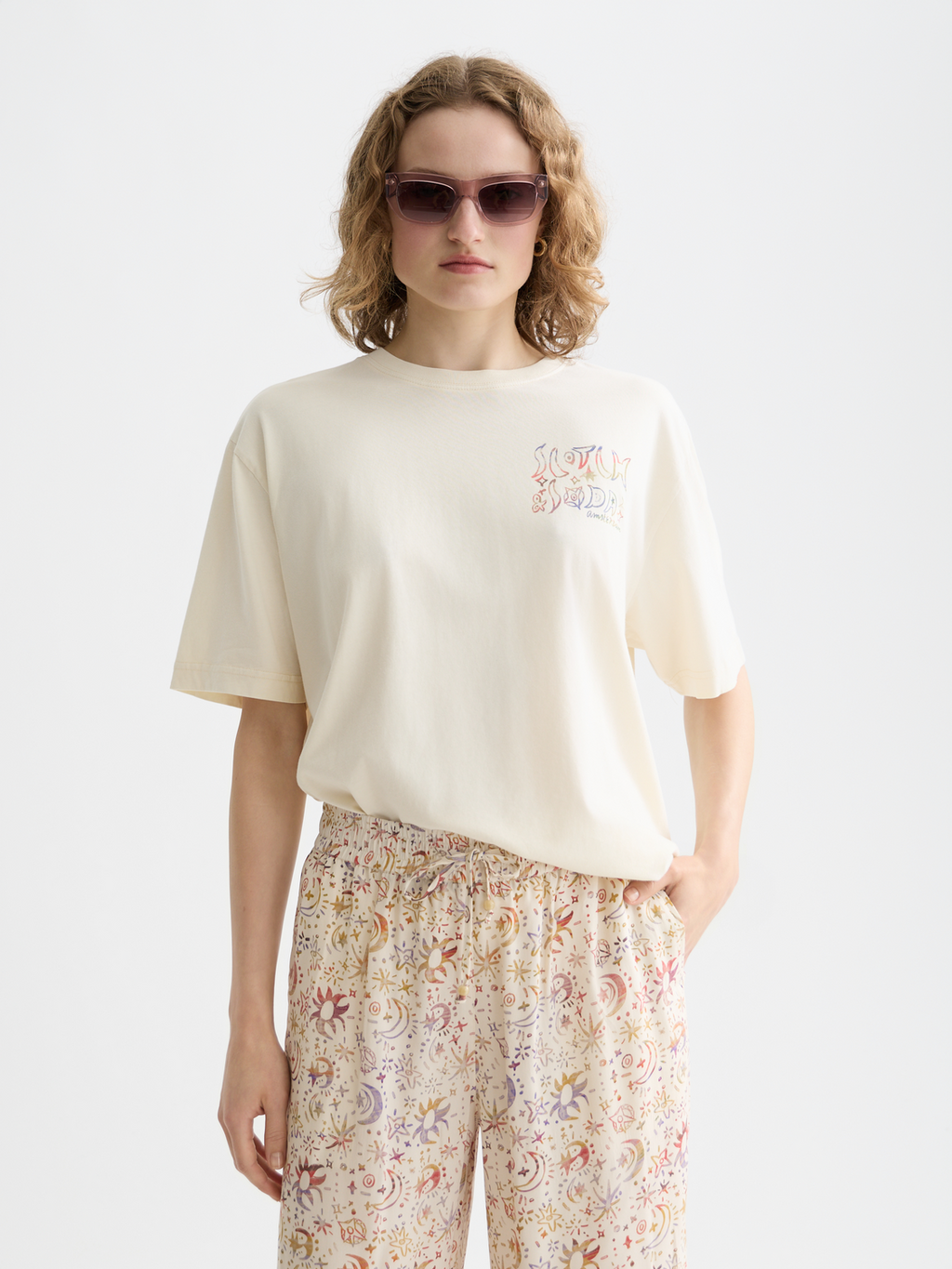 Washed artwork loose T-shirt