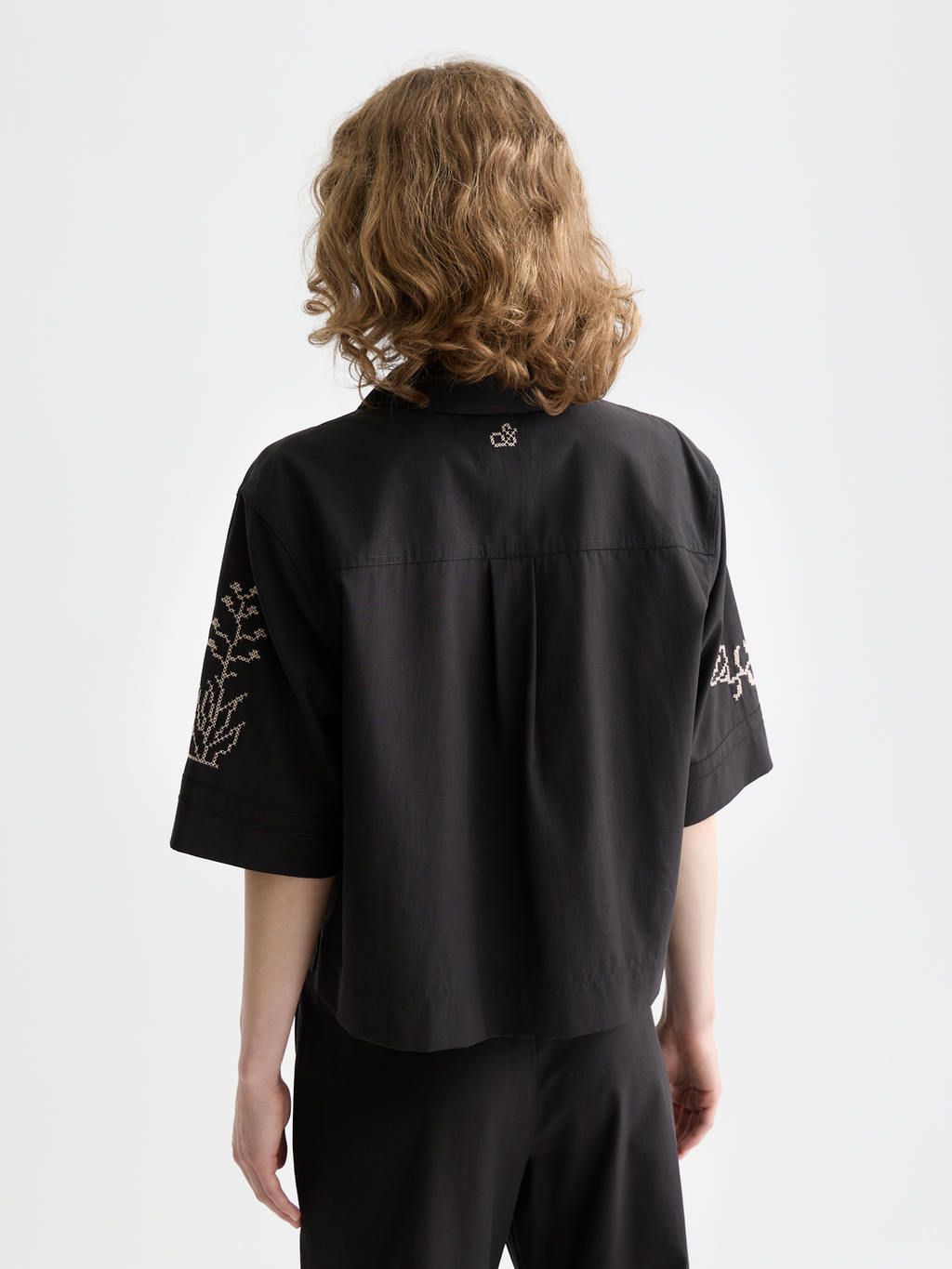 Boxy-fit short sleeved shirt