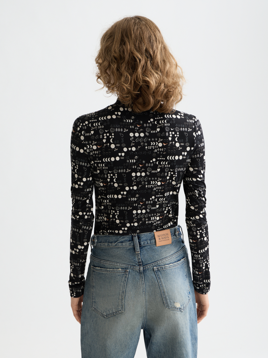 All over printed mock neck long sleeve T-shirt