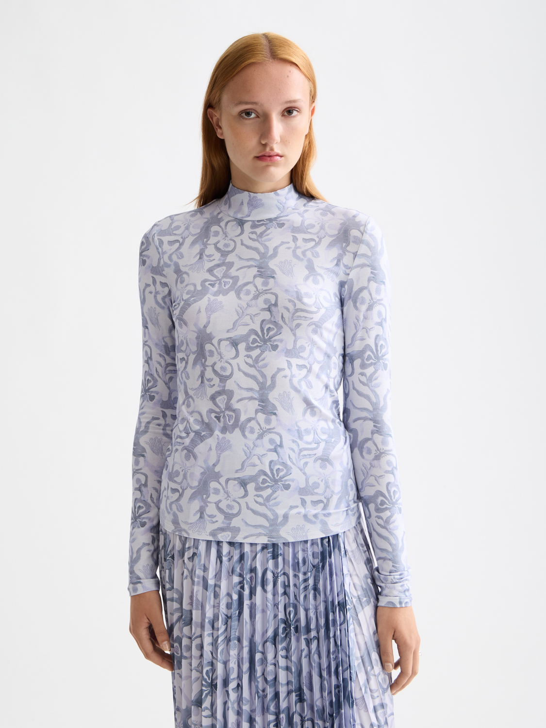 Printed mock neck long sleeve top