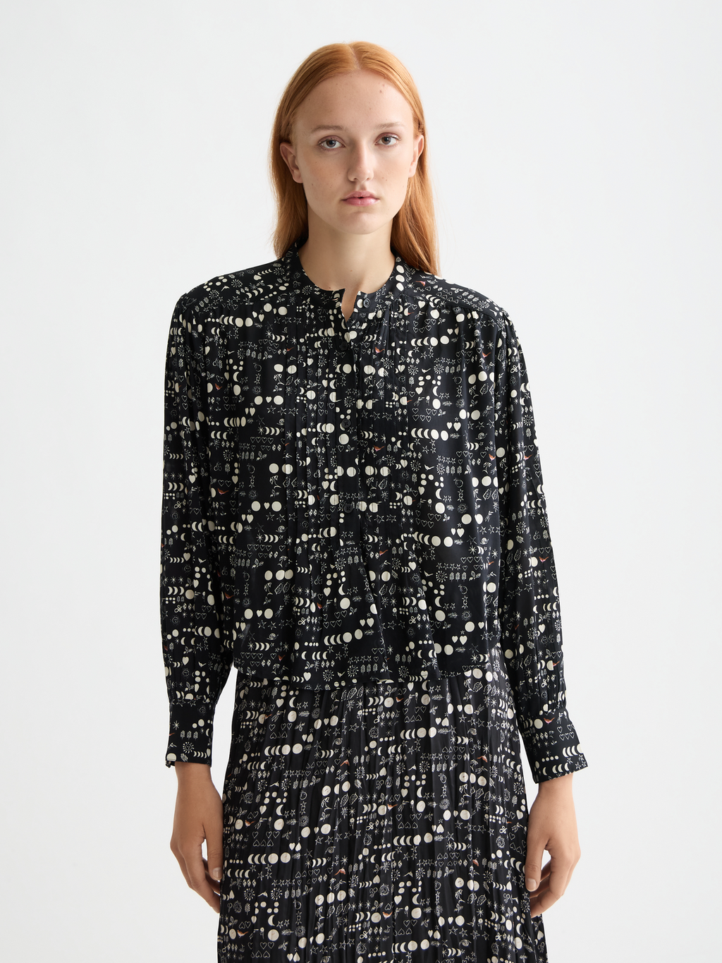 Printed pintuck shirt