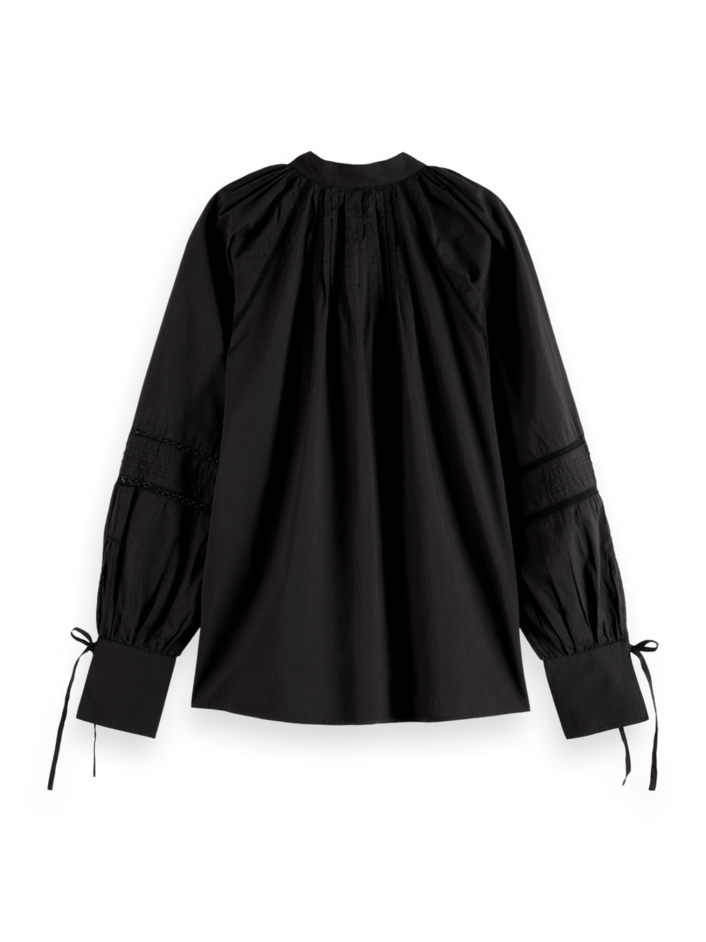 Blouse with lace and ties