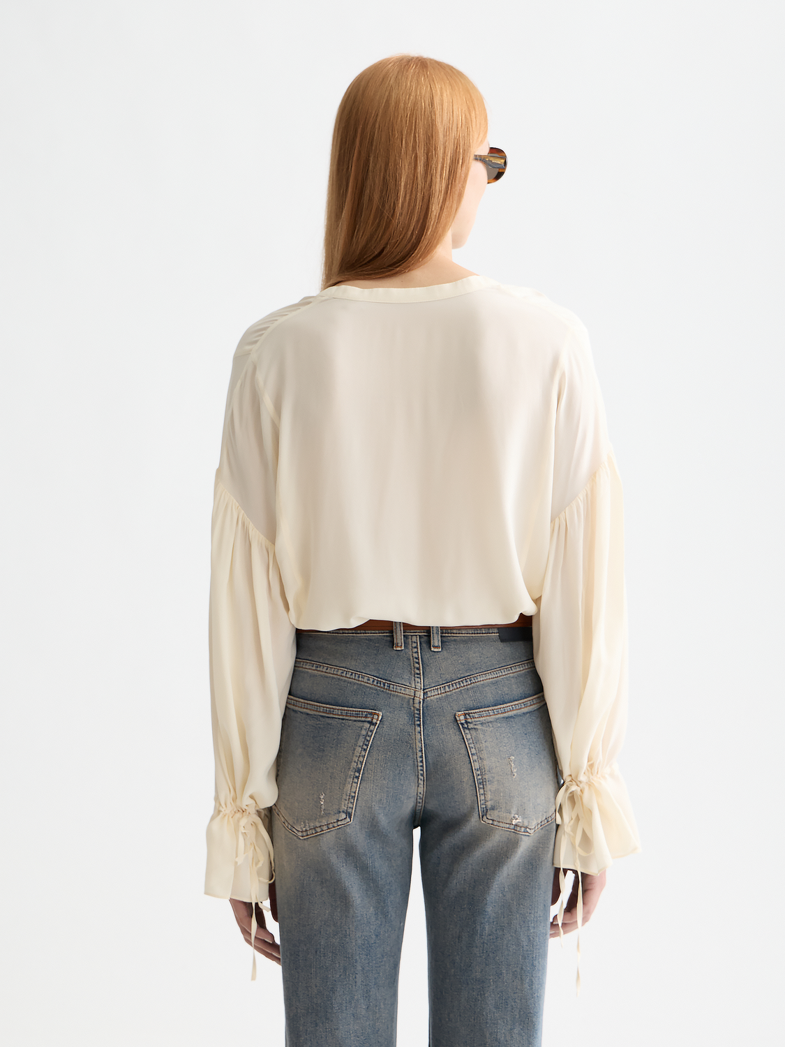 Easy top with draw string cuffs