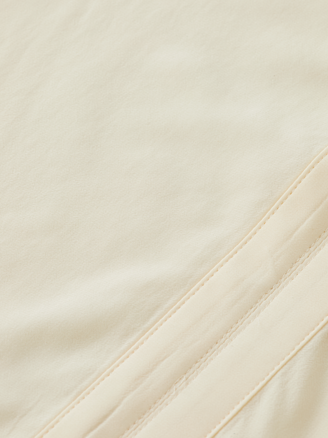 Easy top with draw string cuffs