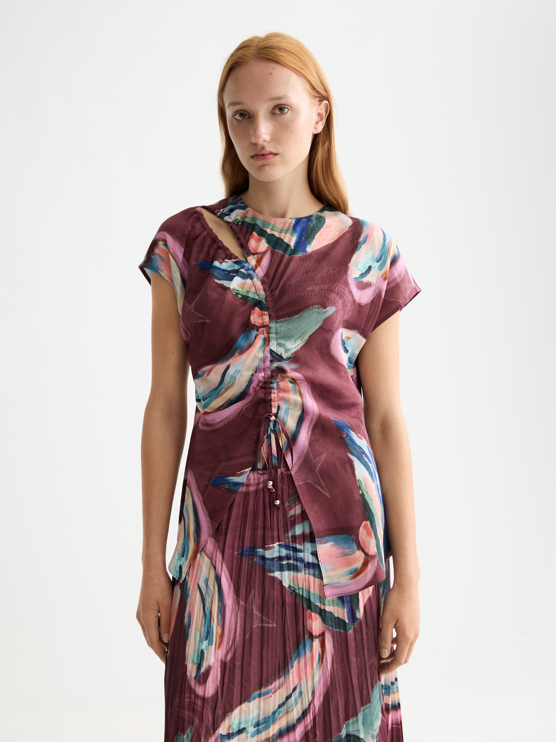 Draw string keyhole short sleeve top
