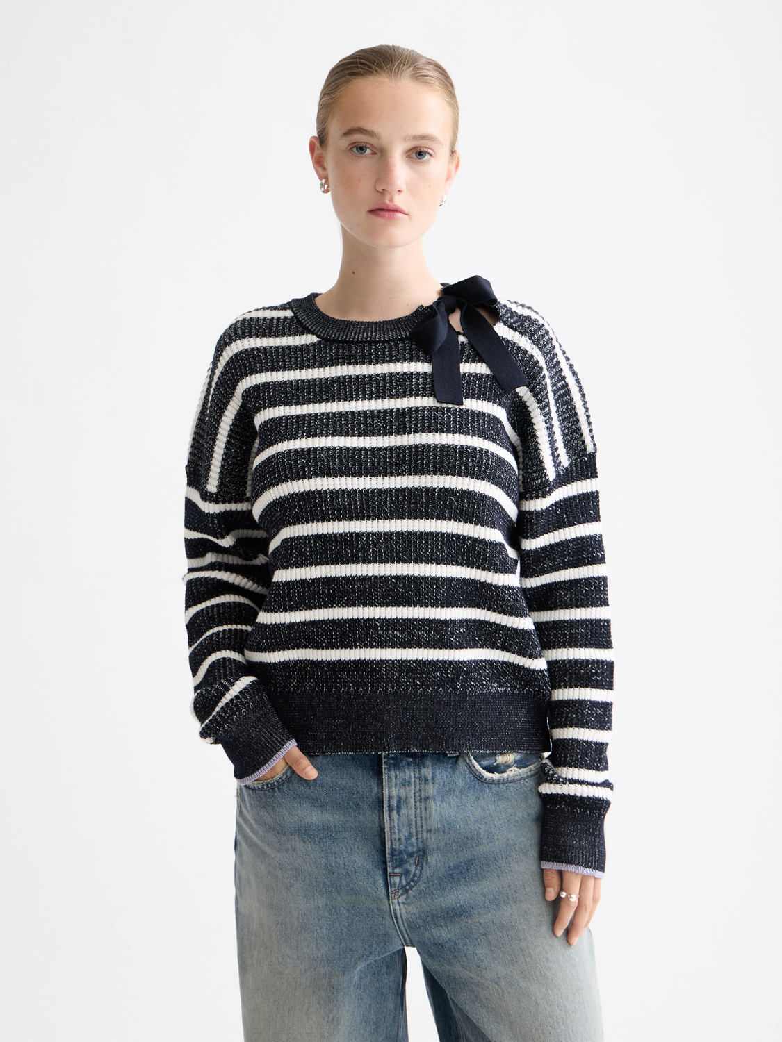 Stripe tie neck pullover