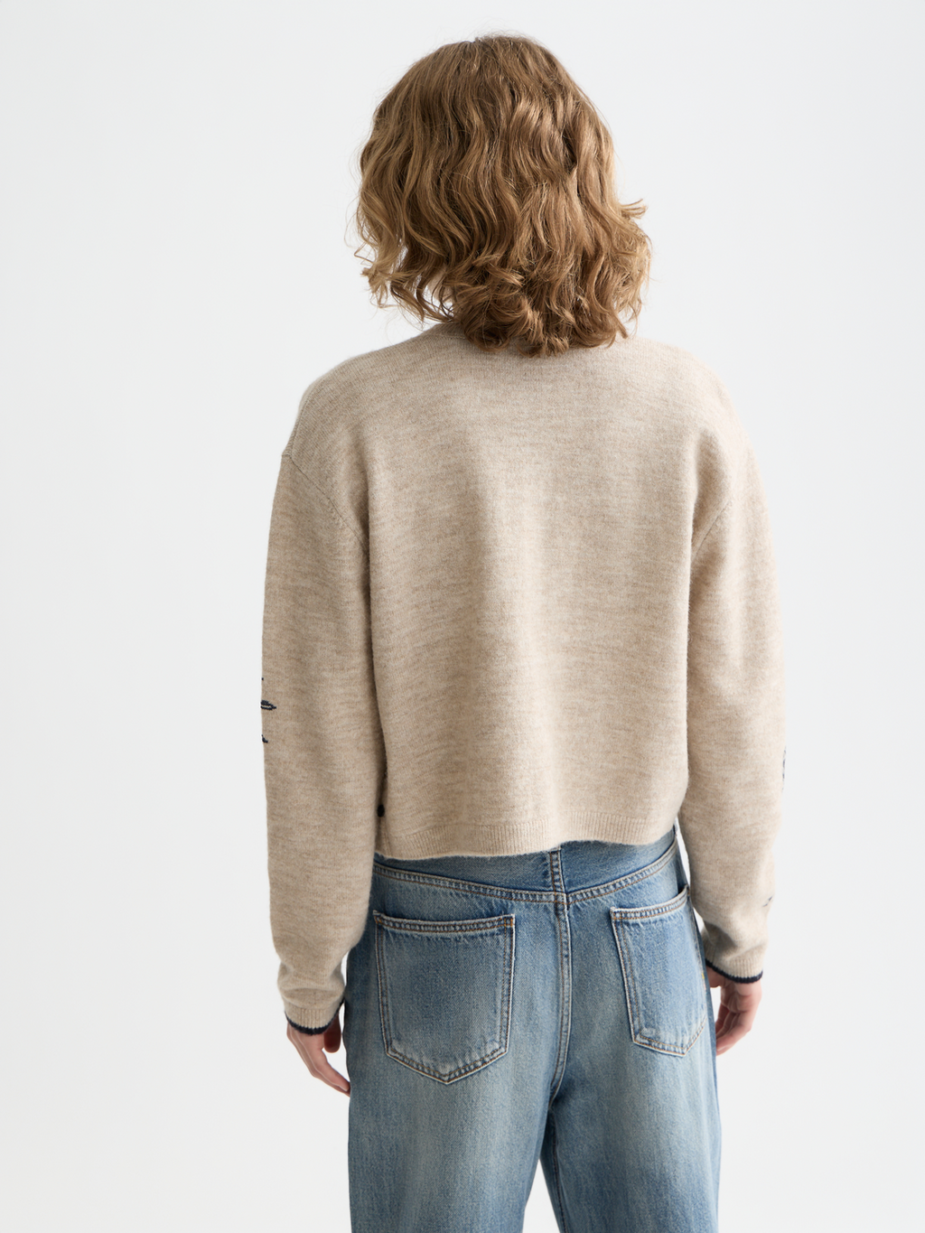 Embroidered crew neck cardigan