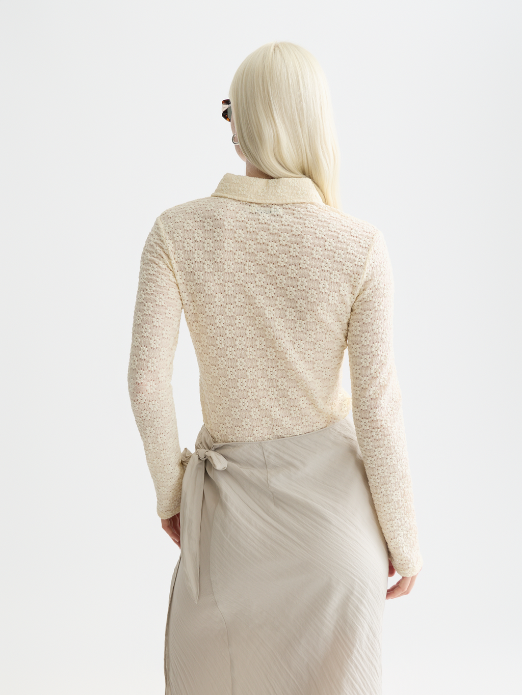 Zip up open structure long sleeve top