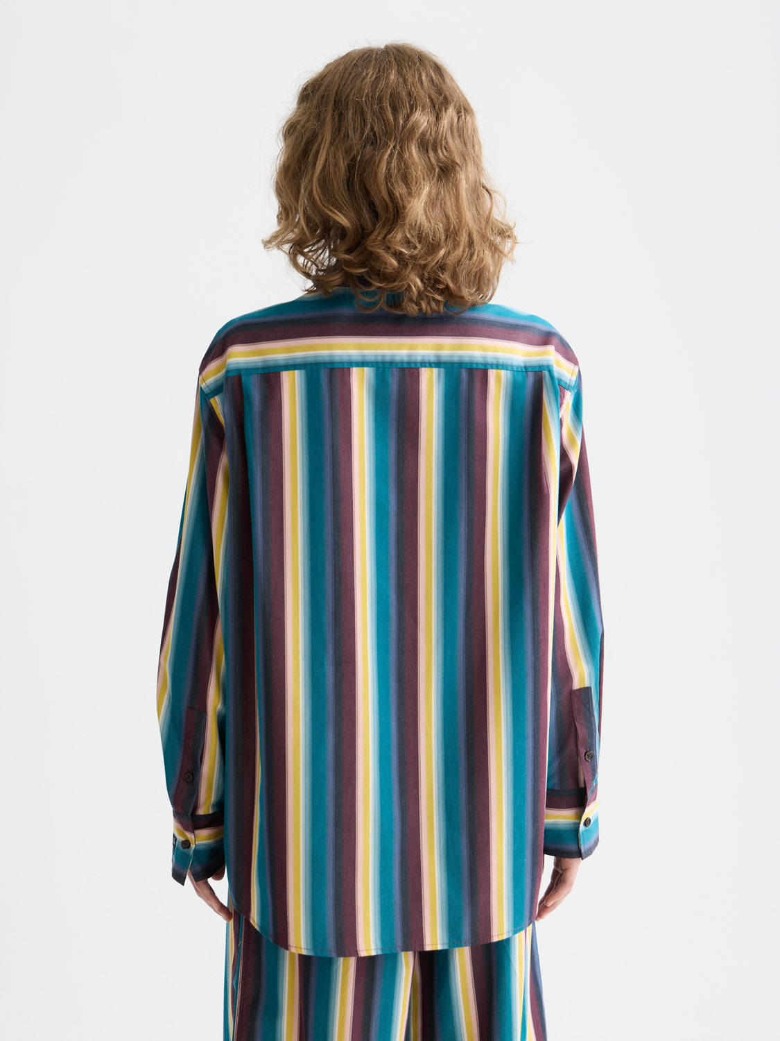 Relaxed striped shirt