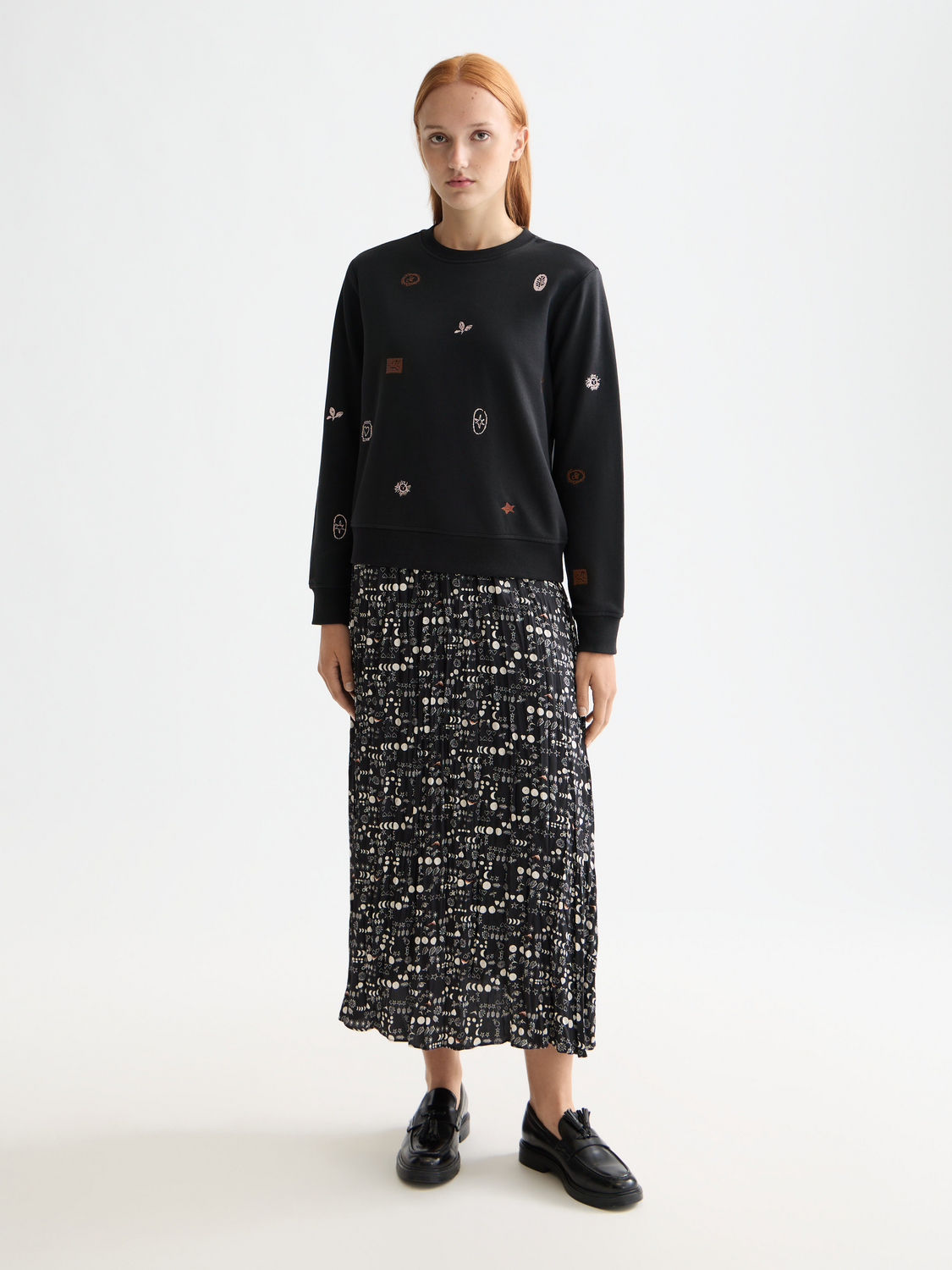 Mini embroidery regular sweatshirt