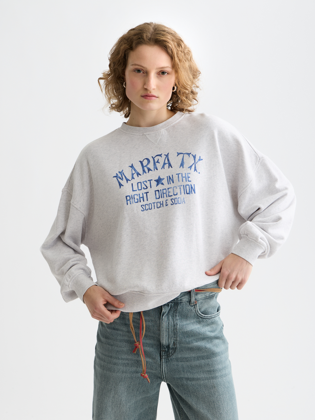 graphic oversized sweatshirt