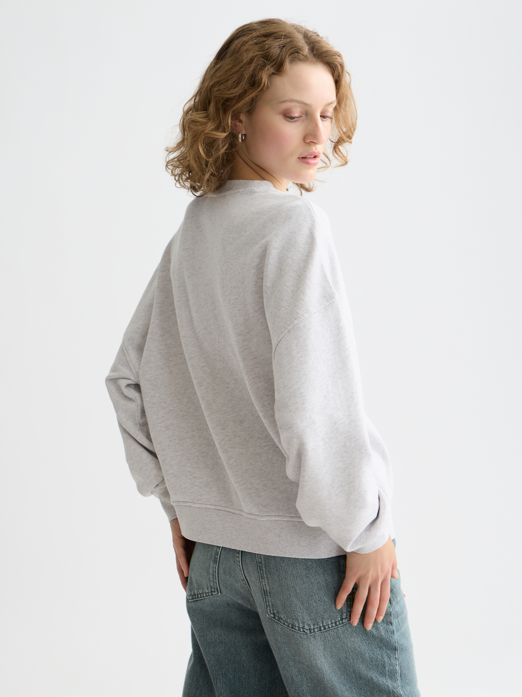 graphic oversized sweatshirt