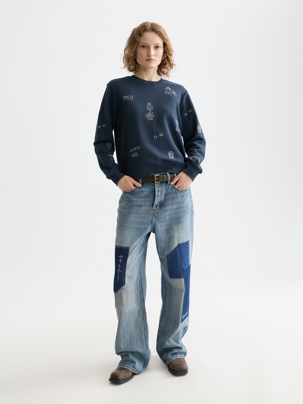 Embroidered sweatshirt