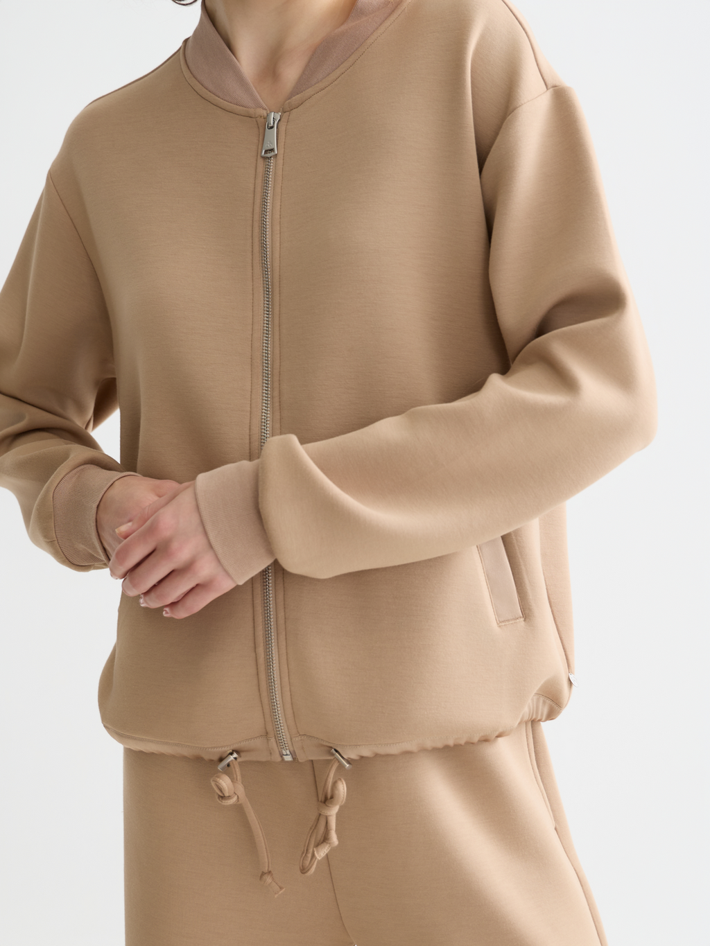 Modal jersey bomber