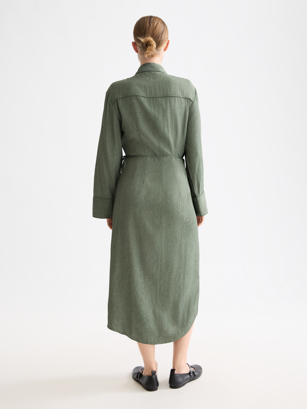 Draped midi wrapdress