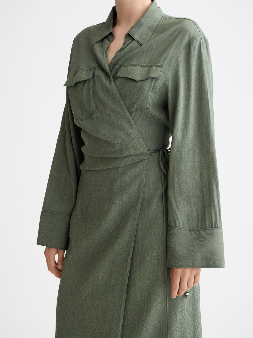 Draped midi wrapdress