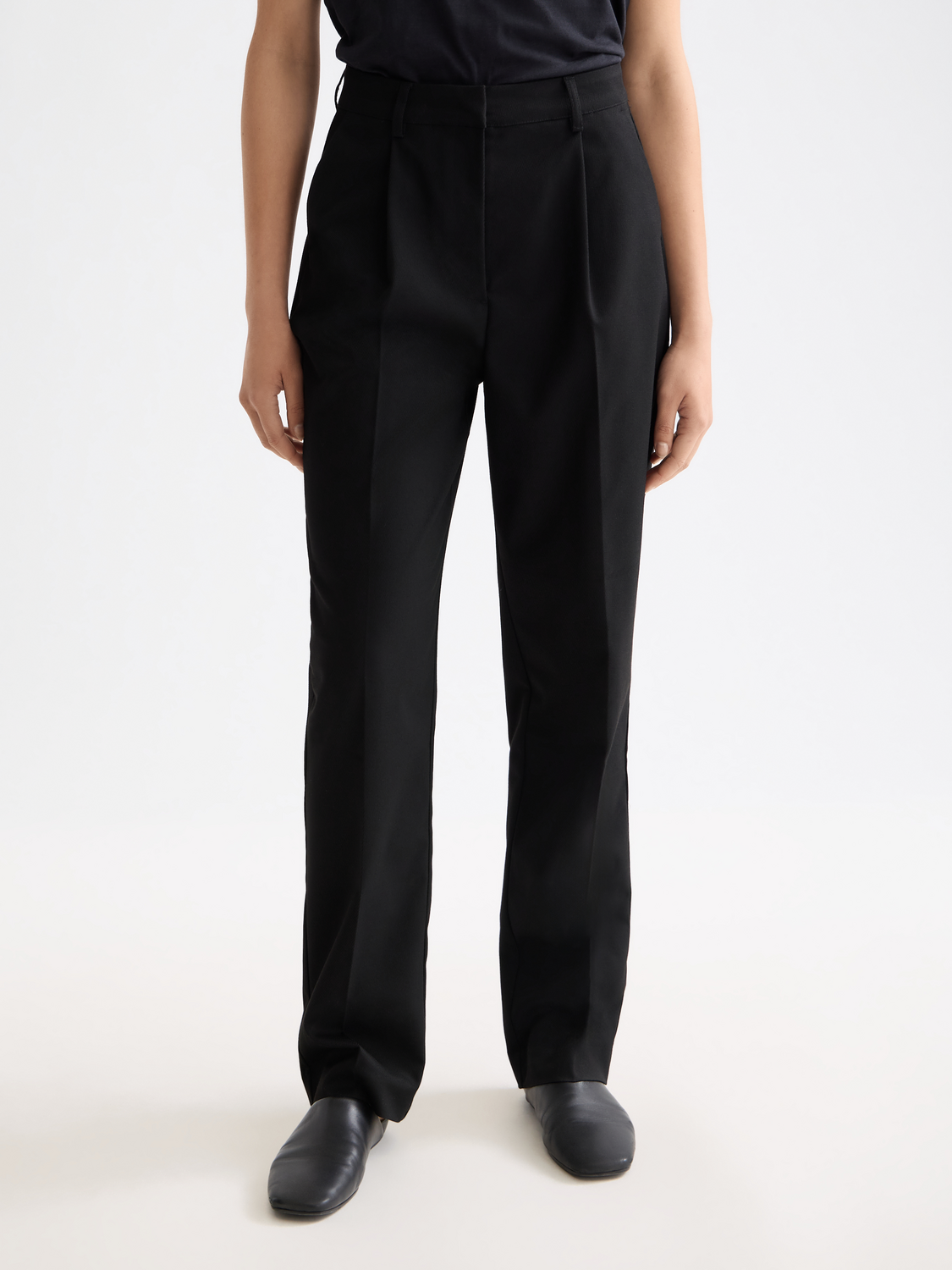 Robyn high rise relaxed gabardine pant
