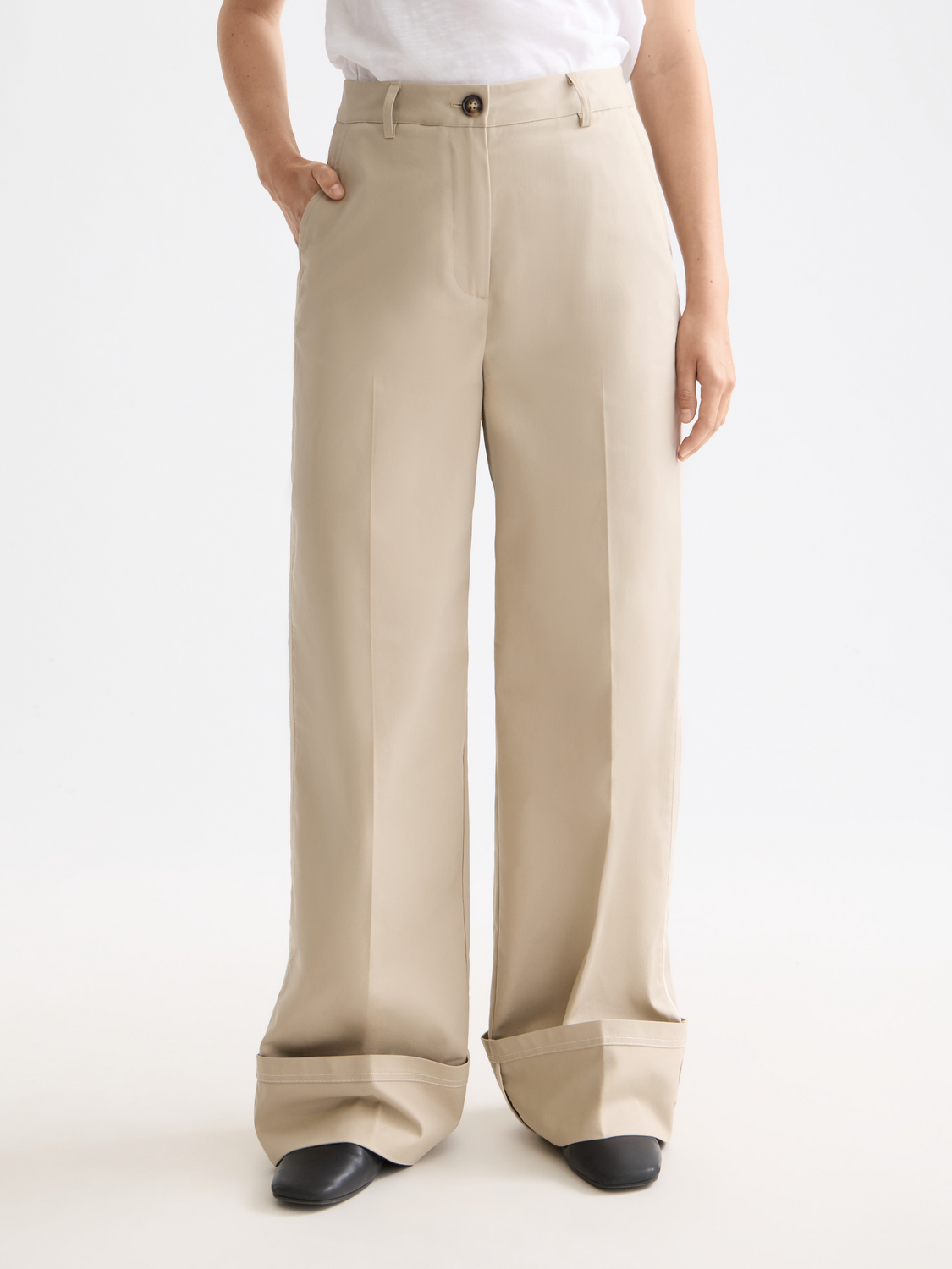 Luca high rise wide leg cuff chino pant