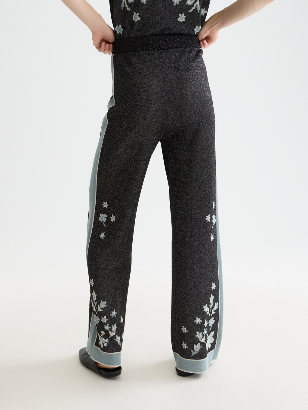 Jacquard knitted trousers