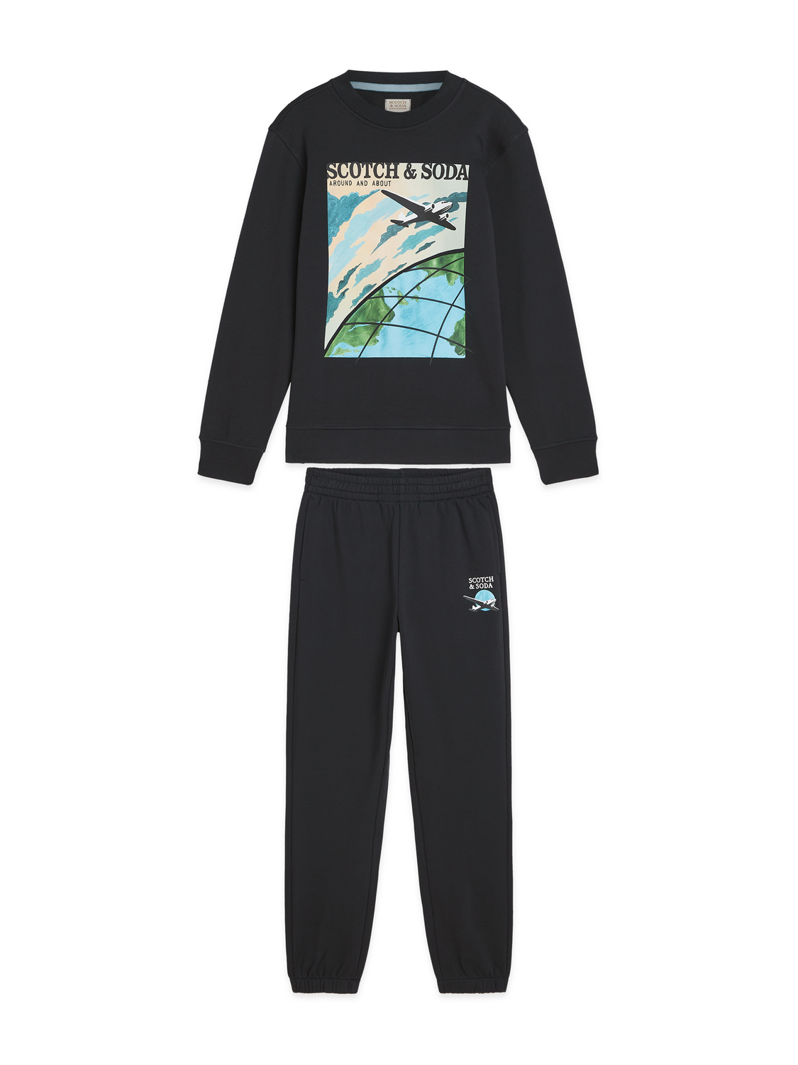 GRAPHIC CREWNECK & JOGGER SET