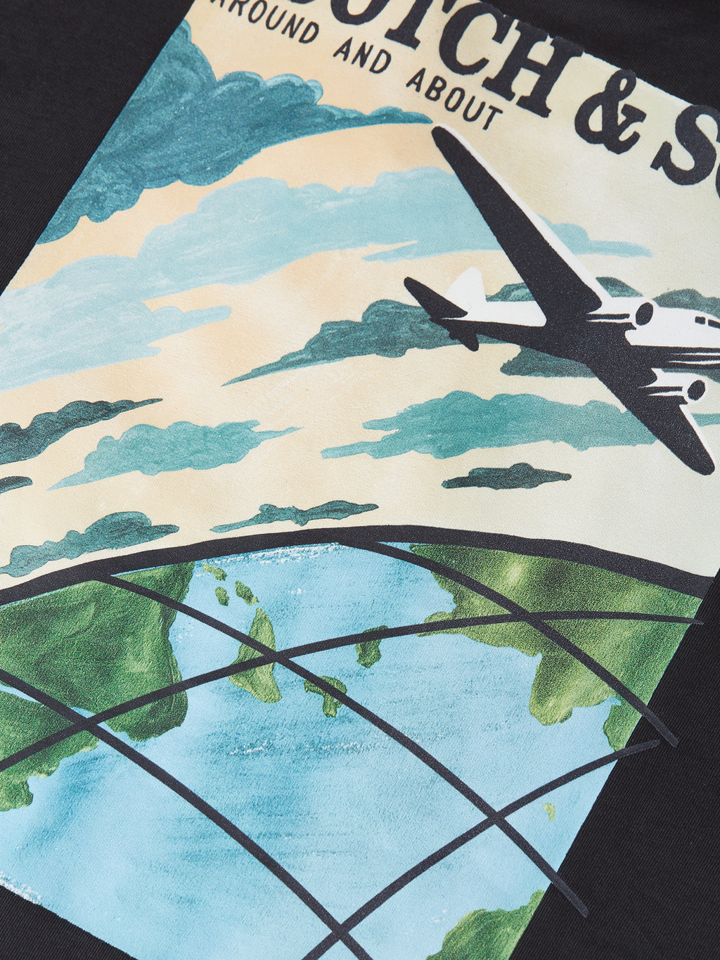 GRAPHIC TEE