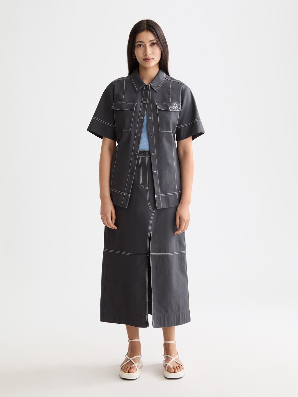 Patch pocket short sleeve shirt