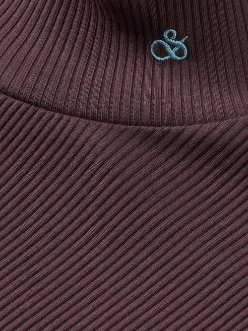 Mock neck rib T-shirt