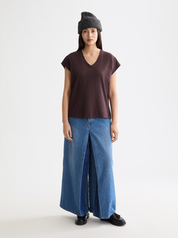 Slub V-neck T-shirt