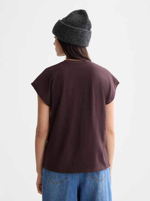 Slub V-neck T-shirt