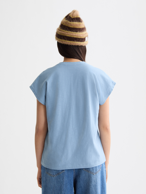 Slub V-neck T-shirt
