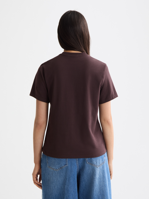Regular fit T-shirt with chest artwork